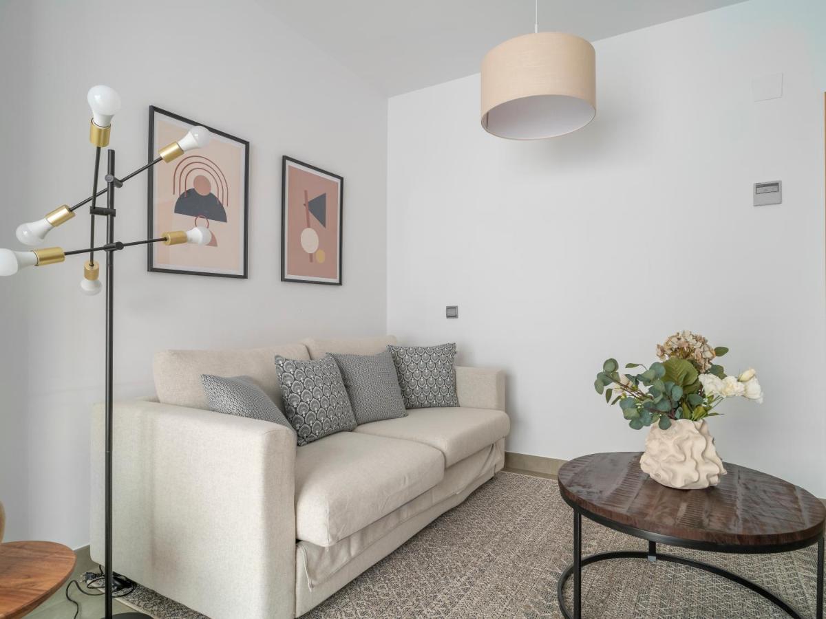 Sanders Uptown - Cute One-Bedroom Apartment Near City Center Málaga Kültér fotó